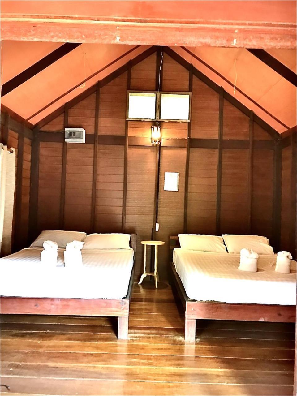 Frog Beach House Ко Паям Стая снимка