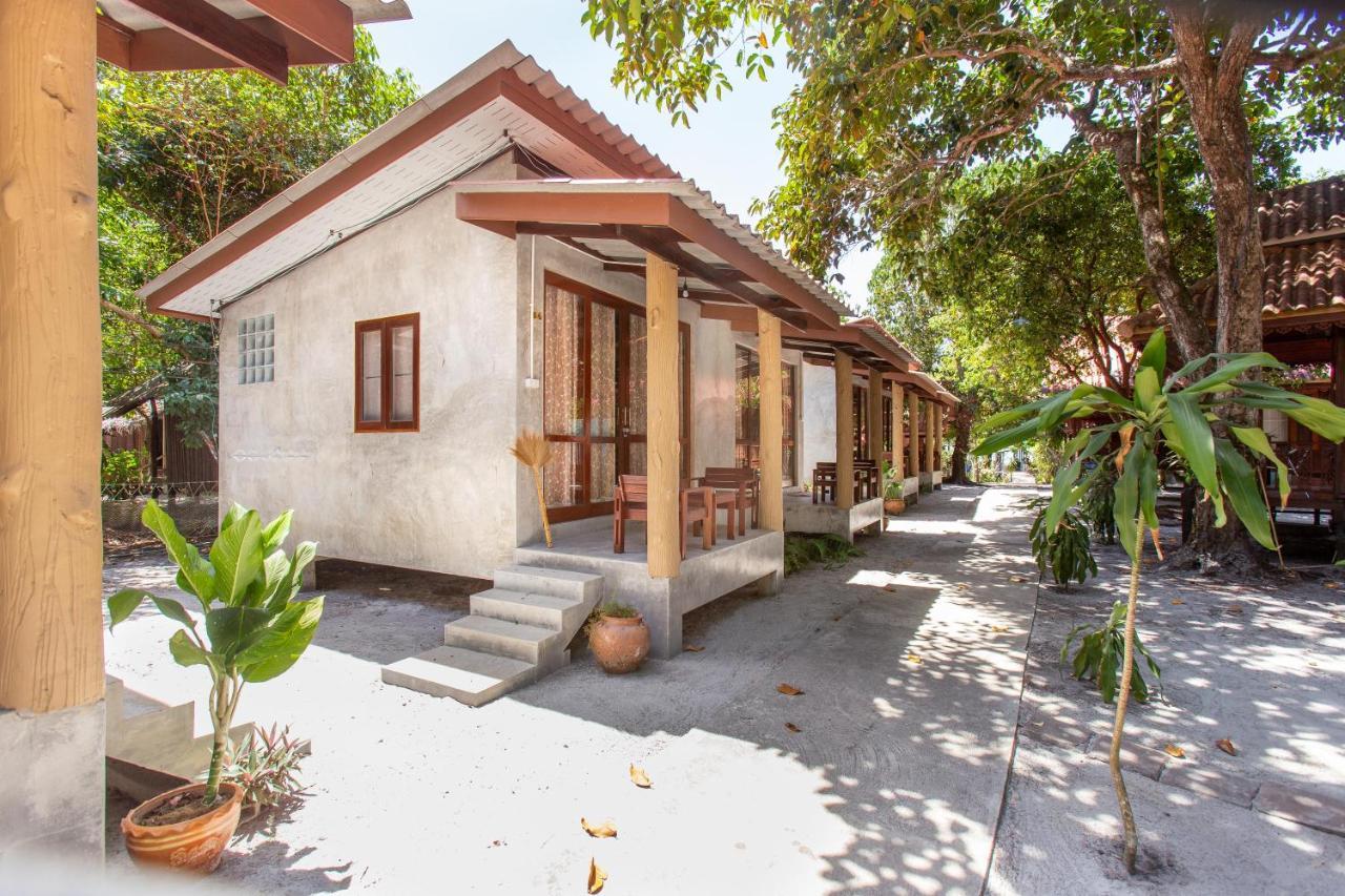 Frog Beach House Ко Паям Стая снимка